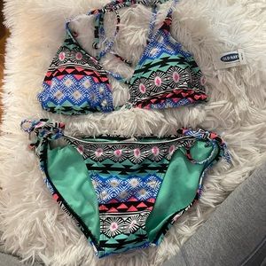 Old navy triangle bathing suit NWT
